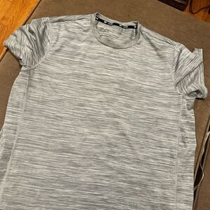 men's Tek Gear Dry Tek gray shirt size XL EUC